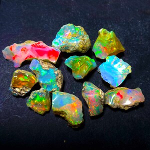 AAA Ethiopian Opal Rough ,Opal Raw Loose Gemstone 25 CT 5-8 Pcs , Jumbo Multi Fire Opal Rough , Natural Ethiopian Welo Opal Raw Gemstone