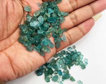 天然アパタイト原石 ルース 宝石 ロット 5-7 MM 50 CT、アパタイト原石 ルース 宝石、アパタイト原石 ルース 宝石