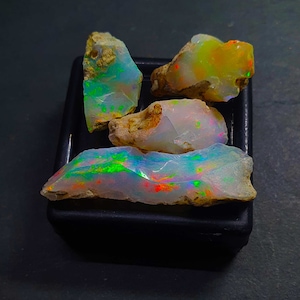50 Karaat Veel Ethiopische Opaal AAA kwaliteit Raw Opal Losse Edelsteen, Multi Fire Welo Opal, Natuurlijke Ethiopische Opals White Opal Rough Lot