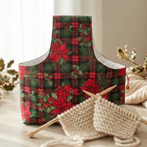 Zippered Knitting Project Bag: Red Star Quilted Print, Yarn Crochet Storage, Gift for Knitter image 9