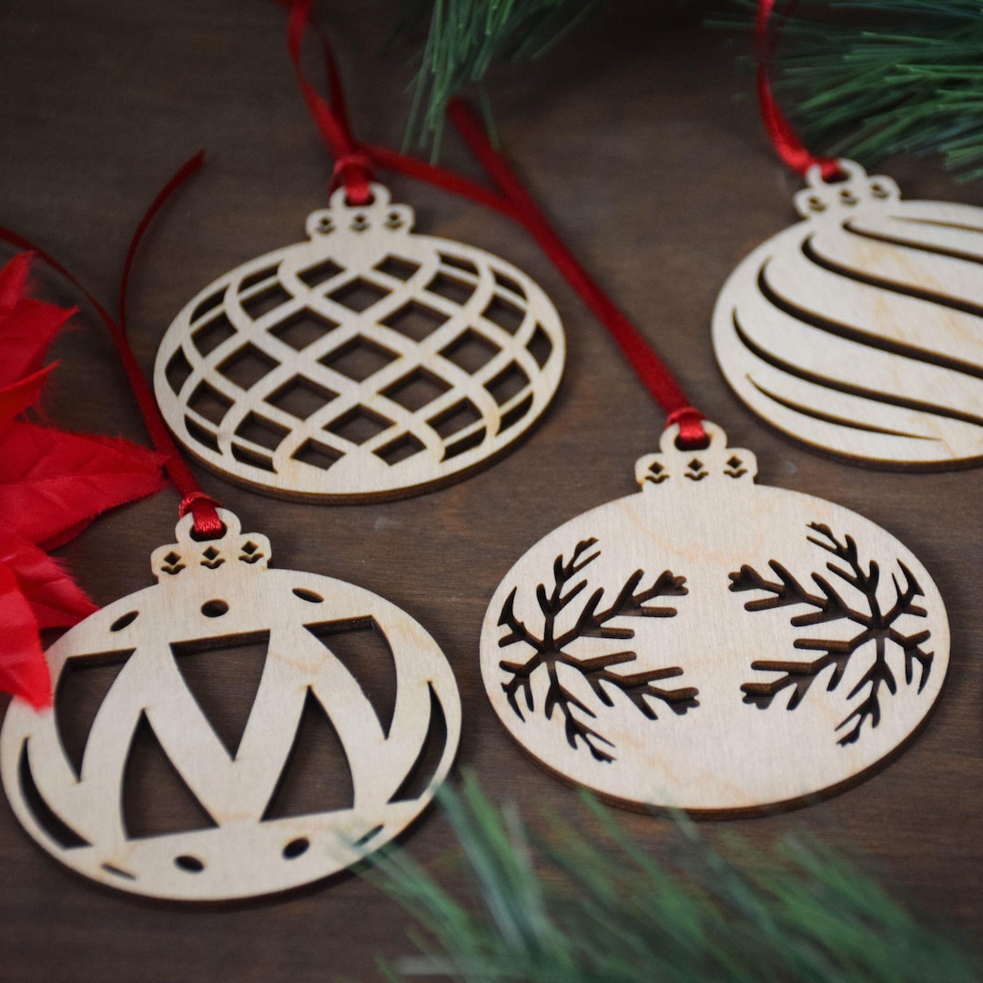 Birch Christmas Ornaments | Round Flat Artistic Ornament Baubles ...