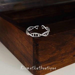 Uniek DNA-ontwerp verstelbare zilveren ring-wetenschapscadeau