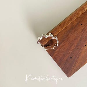 Adjustable Silver Leaf Design Ring, Sterling Silver Nature-Inspired Open Band, Minimalist Dainty Jewellery, Gift for Her, Friendship Ring