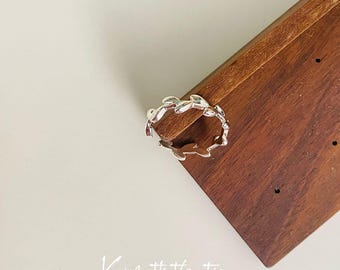 Adjustable Silver Leaf Design Ring, Sterling Silver Nature-Inspired Open Band, Minimalist Dainty Jewellery, Gift for Her, Friendship Ring
