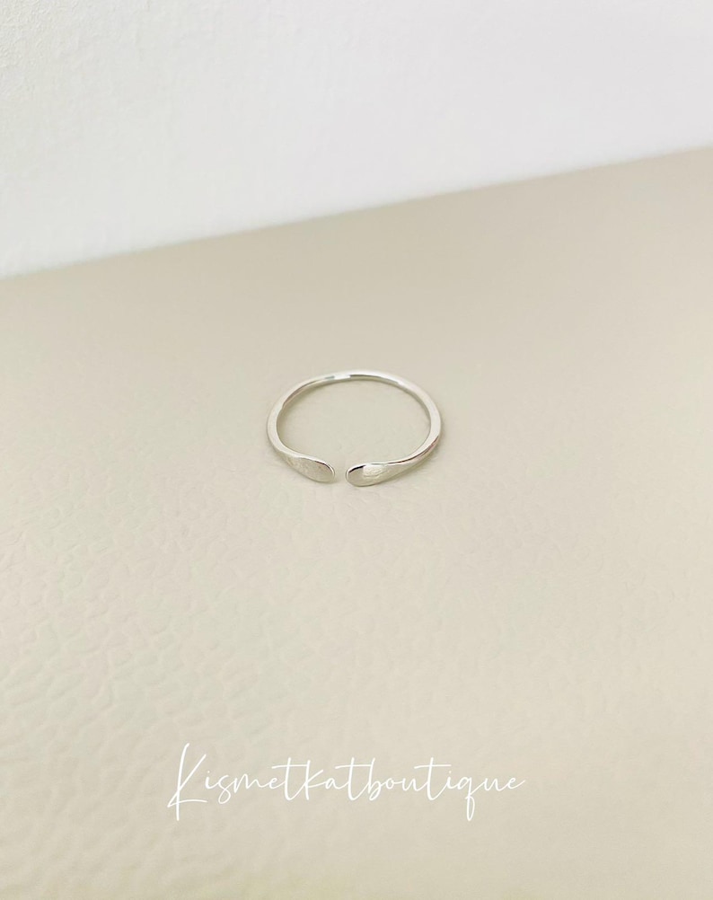 Water Drop Adjustable Open Silver Ring Unisex Minimalist Thin Ring Band for Men or Womensimple