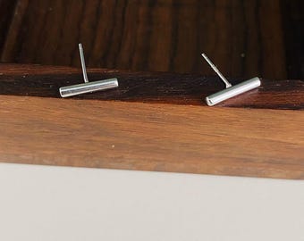 Sterling silver–tone finish Bar Stud Earrings, Tiny T Geometric Earrings, Small Stud Earrings, Petite Line studs for Everyday Wear, Unisex