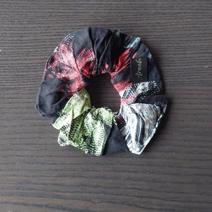 Multicolor Floral Black Viscose Scrunchies, Hair Accessories, Black Floral Scrunchies, Gift for Her, Black Hair Tie