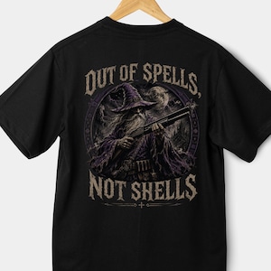 -shirt Plus de sorts, pas de coquillages | Sorcier avec une chemise de fusil de chasse, chemise drôle de dnd