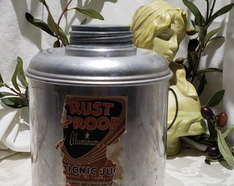 Vintage 1940&#39;s Metal &#39;Picnic Jug&#39; From Faris Manufacturing Co. - Aluminum &#39;Rust Proof&#39; - Insulated - Atlas