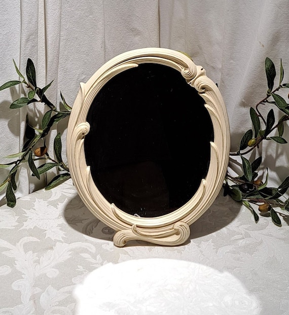 Sale Mid-Century GOLD SYROCO Round Oval Mirror Frame Flowers -  Portugal