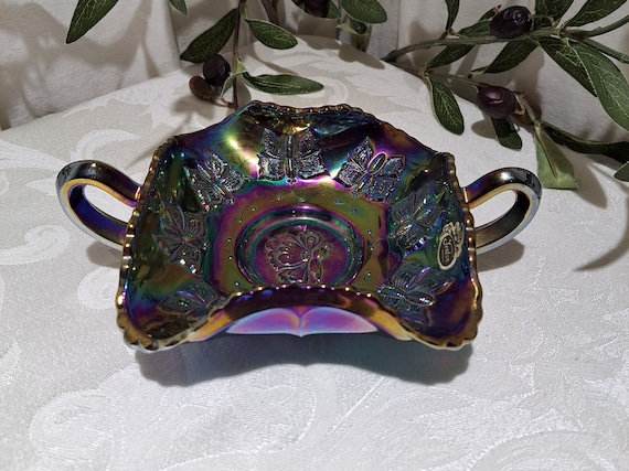 Gorgeous Vintage Fenton Glass Butterfly Pattern Amethyst