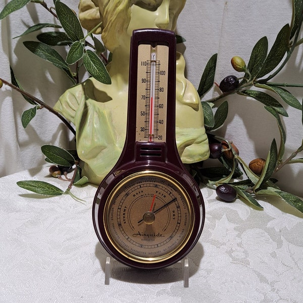 Vintage Airguide Instruments Small Bakelite Barometer And Temperature Wall Hanging Weather Station