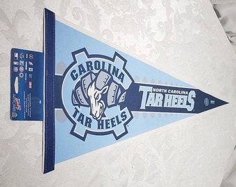 Vintage Wincraft North Carolina Tar Heels Pennant