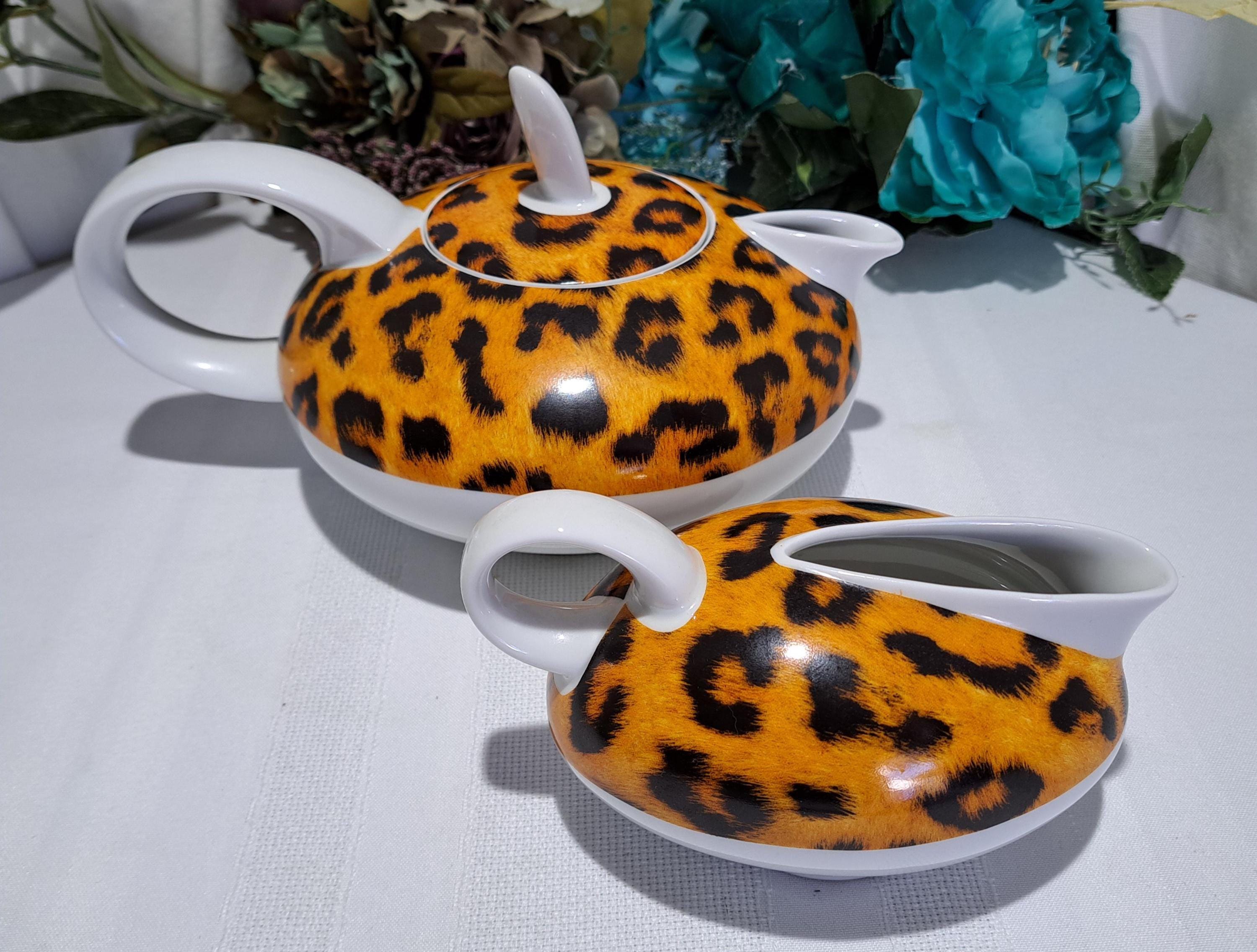 Rare Hard to Find Vintage Leander 1946 RGK China De Boheme