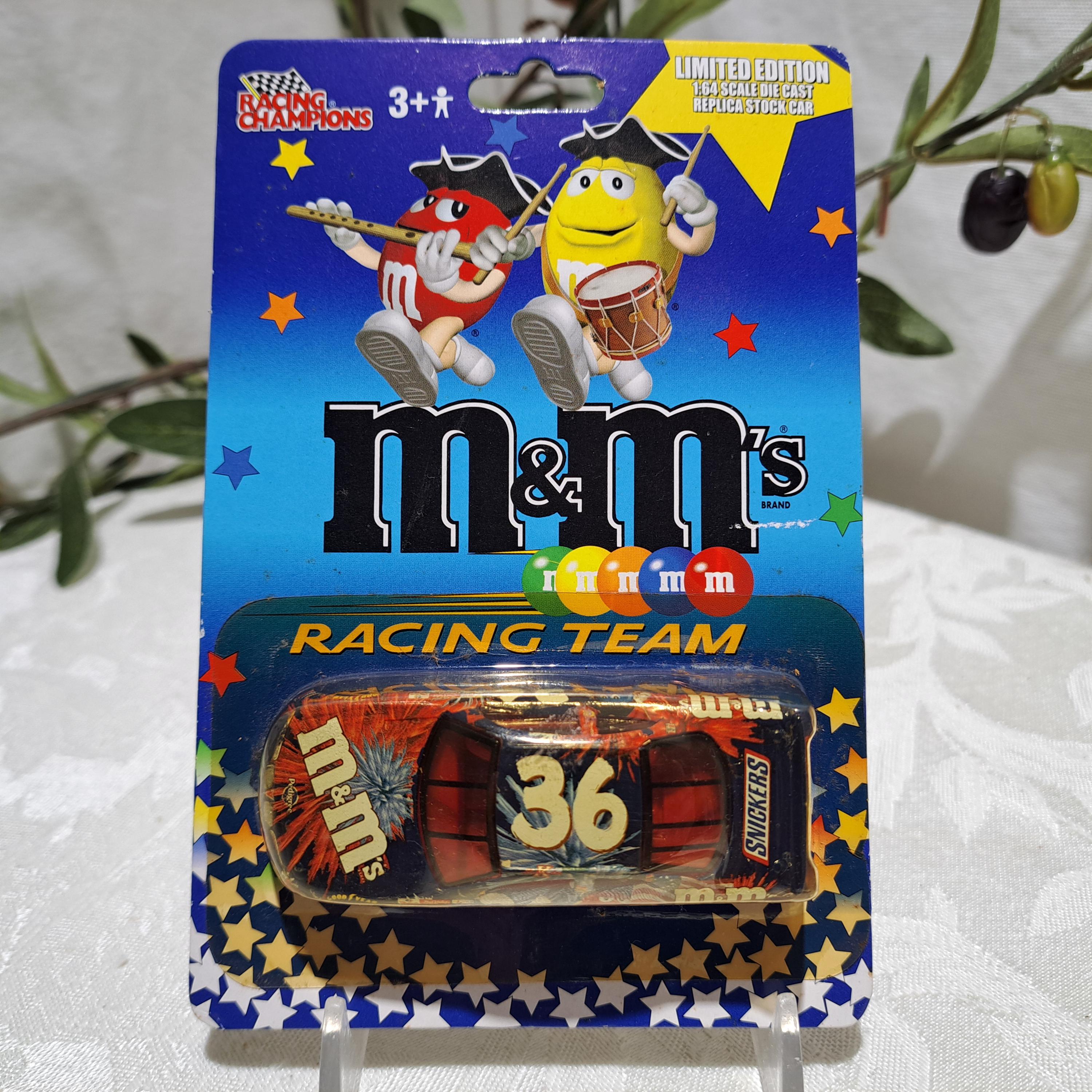 New in Box Vintage 2002 Racing Champions Limited Edition 1:64