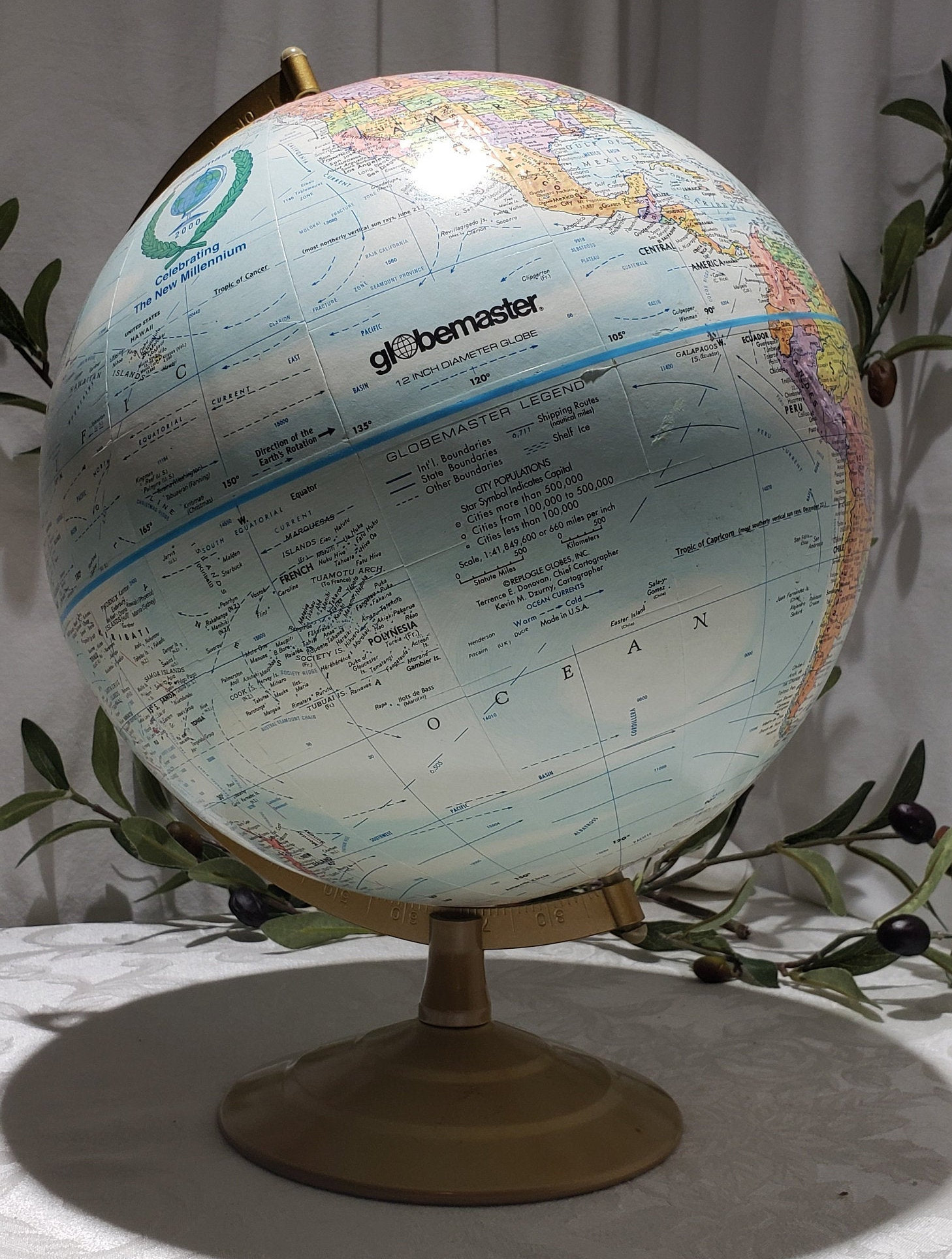 Vintage 2000 Celebrating the New Millennium Globemaster 12