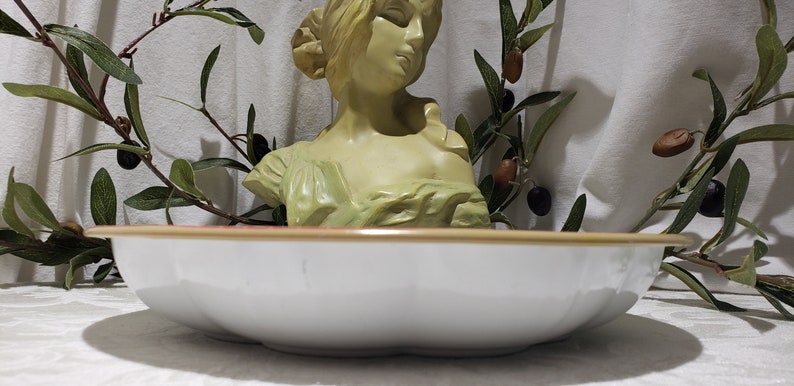 Floral Seaside Landscape Inspired Design Made in England Beautiful Vintage Daher Decorated Ware Decorative Bowl