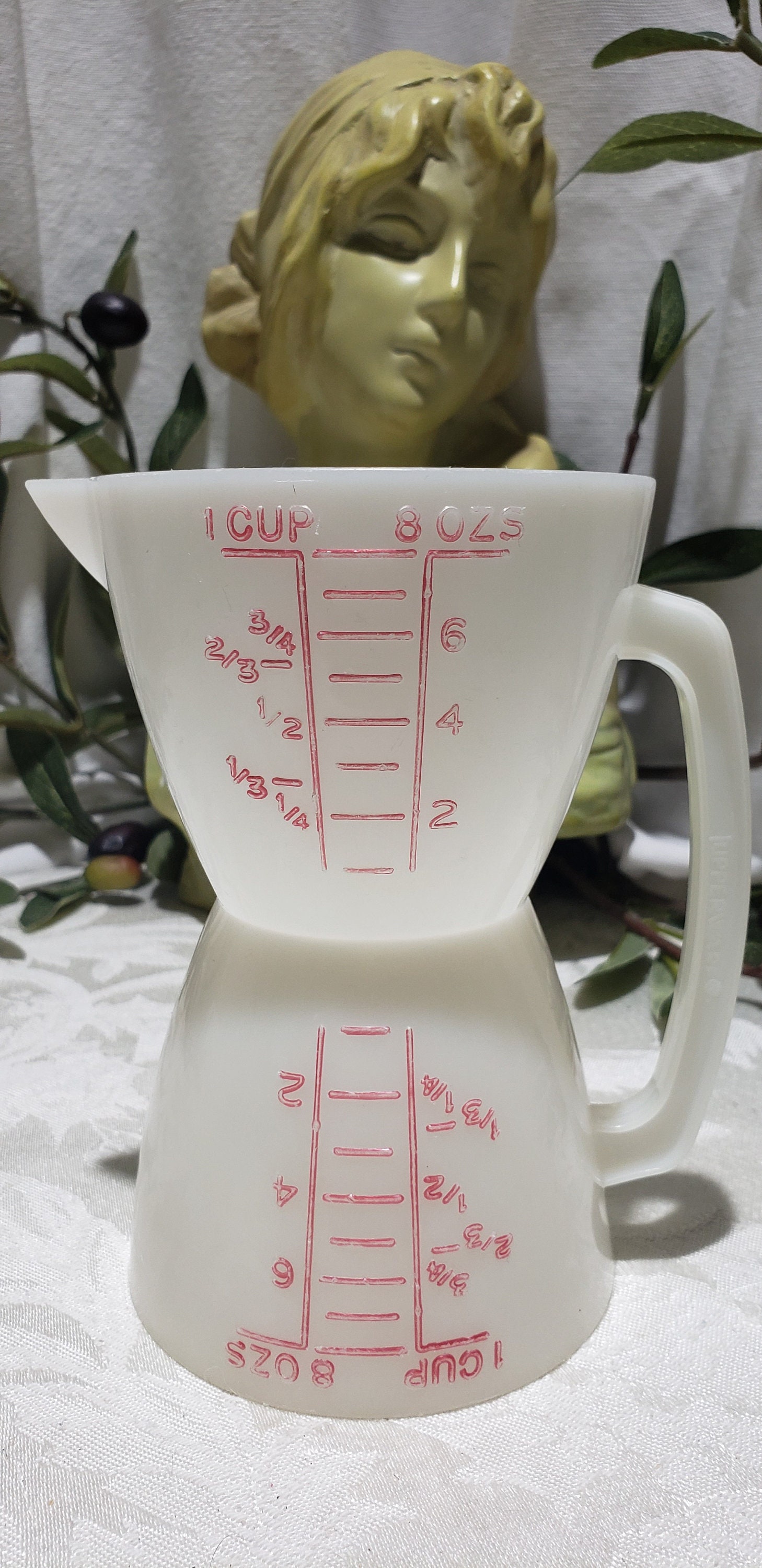Vintage Tupperware 1 Cup/8 Ounce Two Sided Wet/dry Measuring 