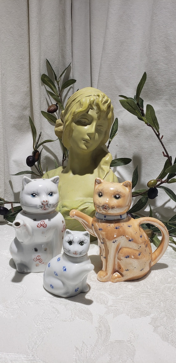 Ceramic Lucky Cat Tea Set | Cute Cat Teapot, Antique Style, 300ml Capacity
