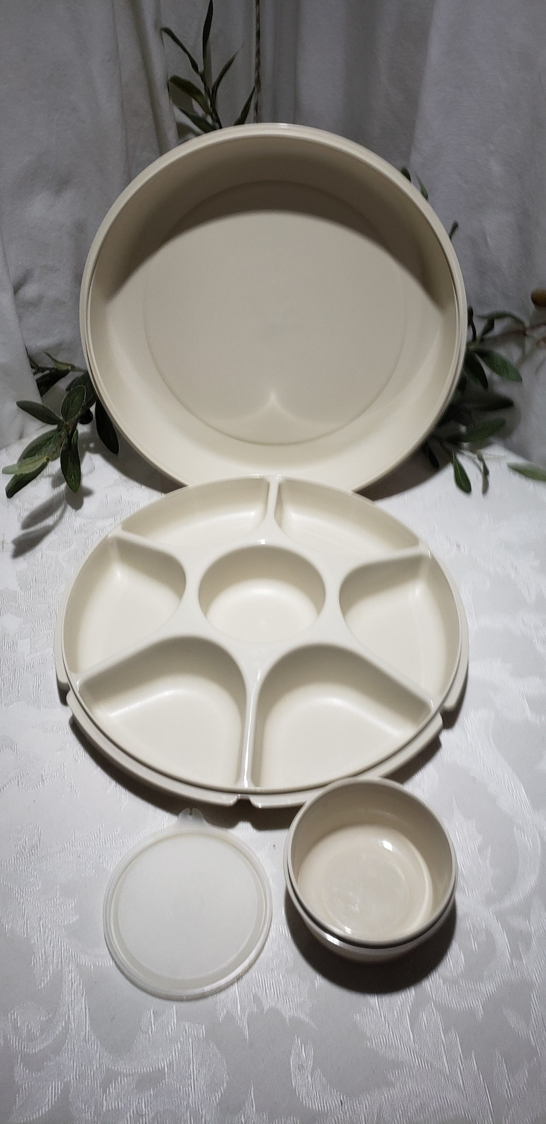 Nut Shell Tupperware Vintage Large off White/egg Shell Color Tupperware - Etsy