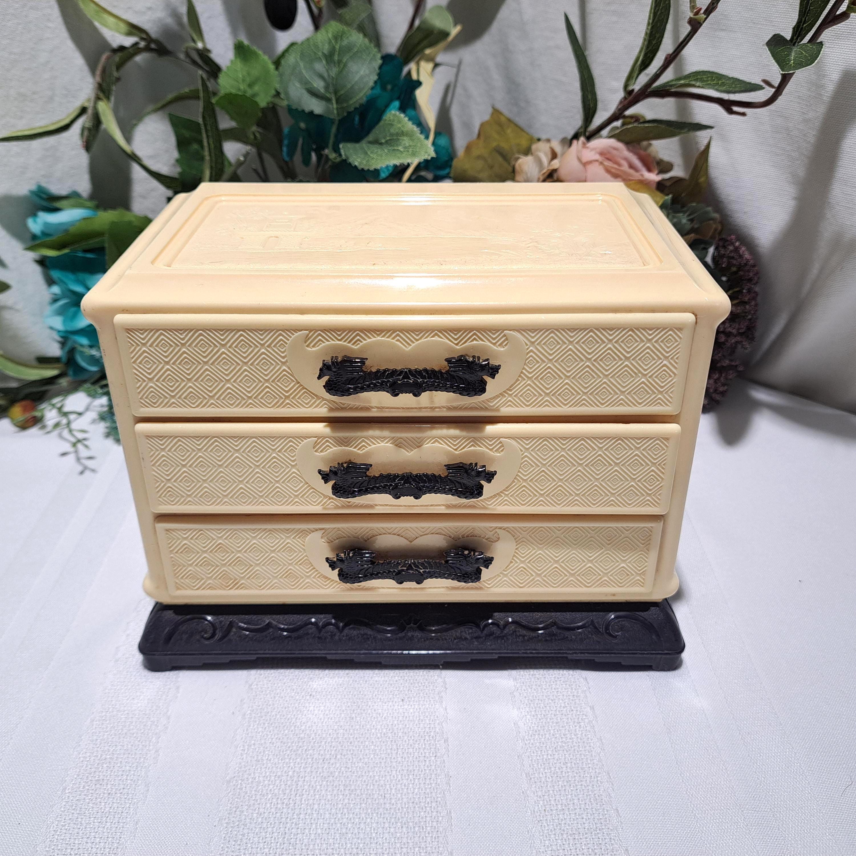 Vintage 1950 Box - Etsy