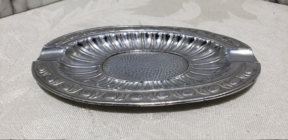 Vintage Occupied Japan Ashtray – Ornate Aluminum Metal Design