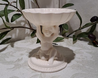 Adorable Vintage Avon White Ceramic Cherub/Winged Angel Pedestal Dish/Tray - Vintage Soap/Trinkets/Keys Dish