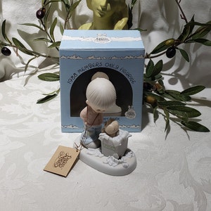 Adorable Vintage 1988 Enesco Precious Moments &quot;You Just Can&#39;t Chuck A Good Friendship&quot; Members Only Figurine - Baby Boy And His Dog Figurine