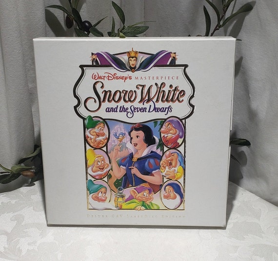 Vintage Disney Collectors - Walt Disney's Masterpiece Snow
