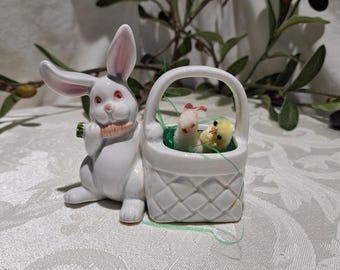 Vintage 1978 Fitz And Floyd, Inc. Hand Painted Bunny Rabbit Eating A Carrot Holding A Basket Ceramic Figurine - Easter Bunny Figurine
