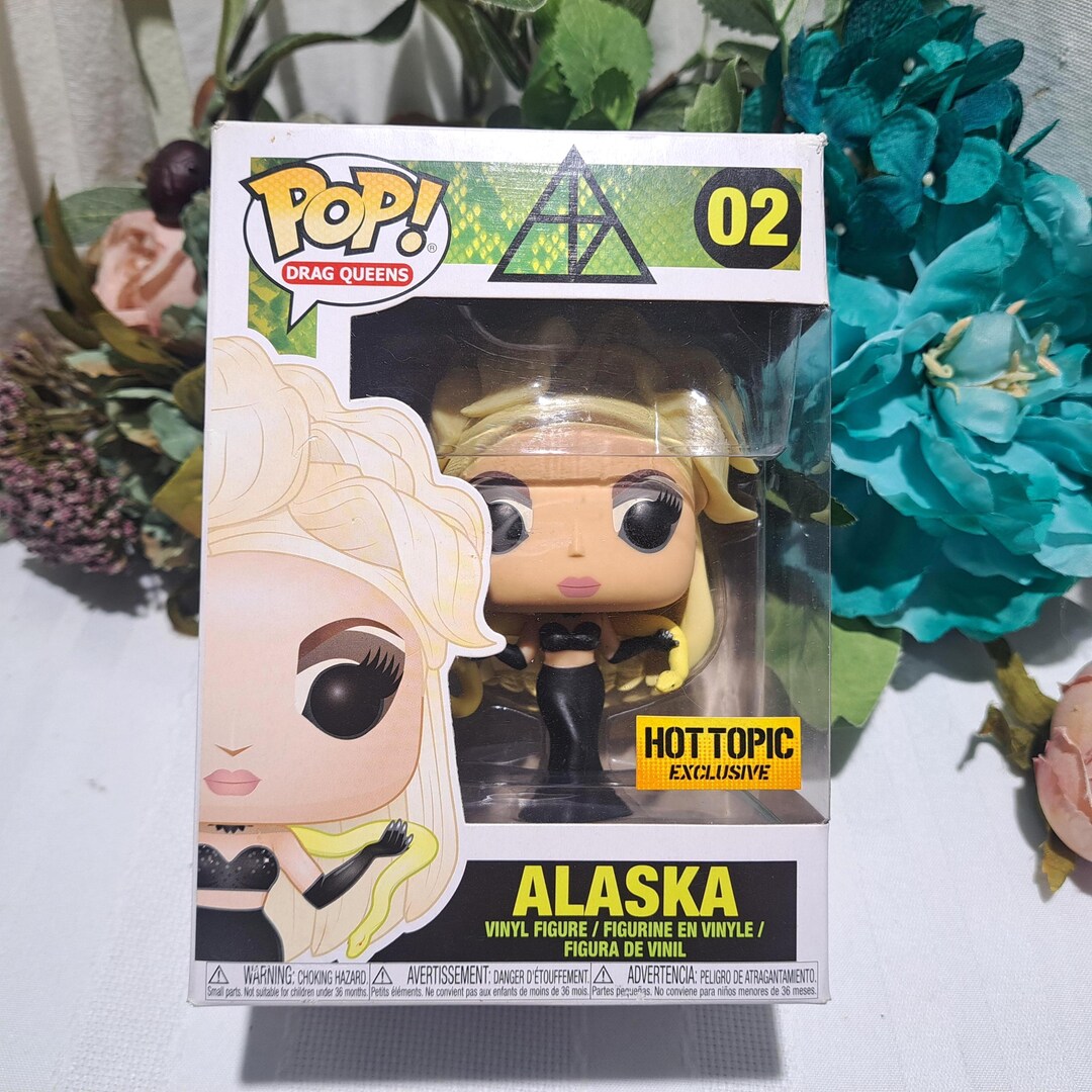 New in Box Handpicked Funko Pop! Hot Topic Exclusive Drag Queens ...