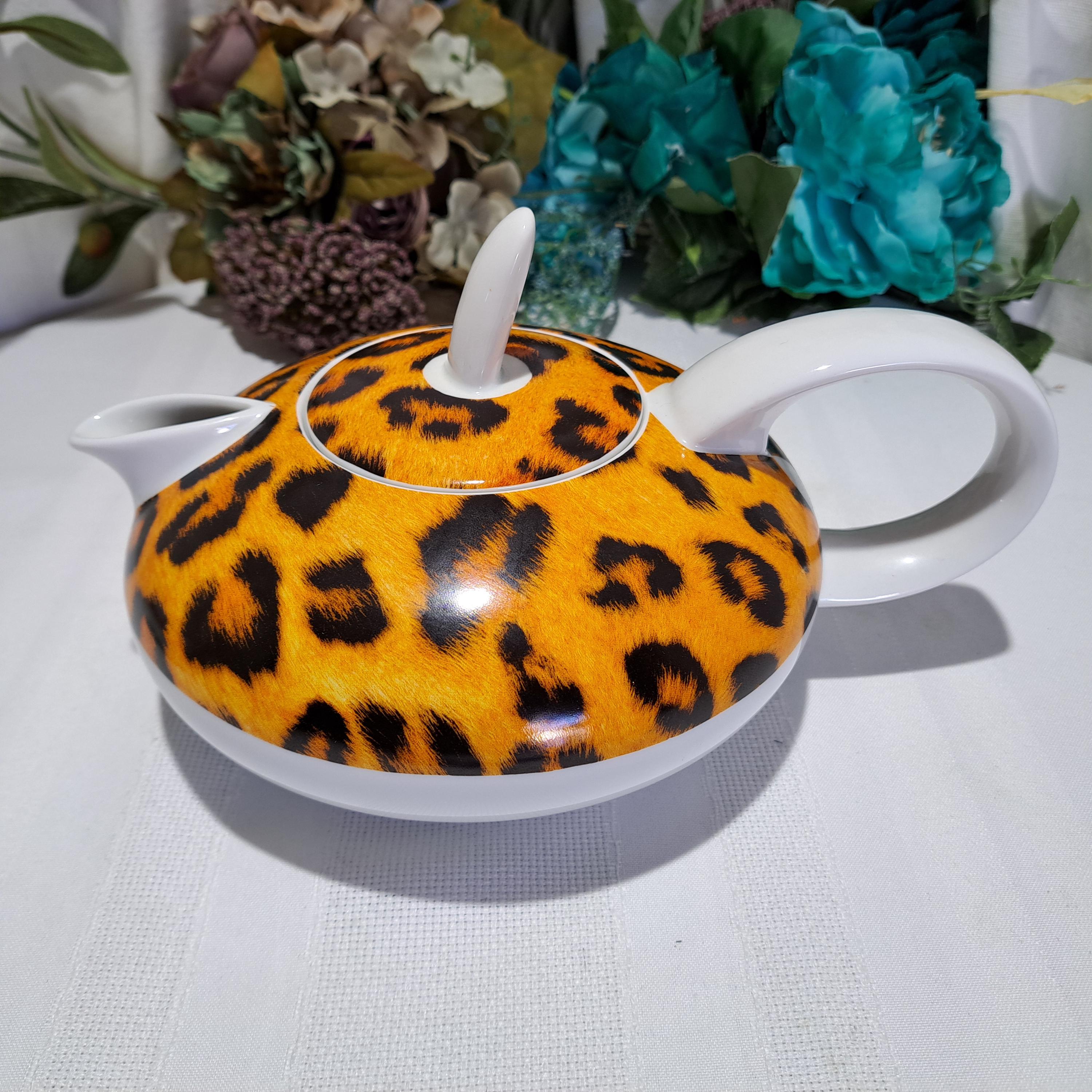Rare Hard to Find Vintage Leander 1946 RGK China De Boheme