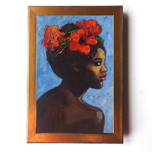 Cuadro original de mujer afroamericana con corona de flores, óleo sobre cartón, regalo enmarcado, obra de arte pequeña de 15 x 10 cm