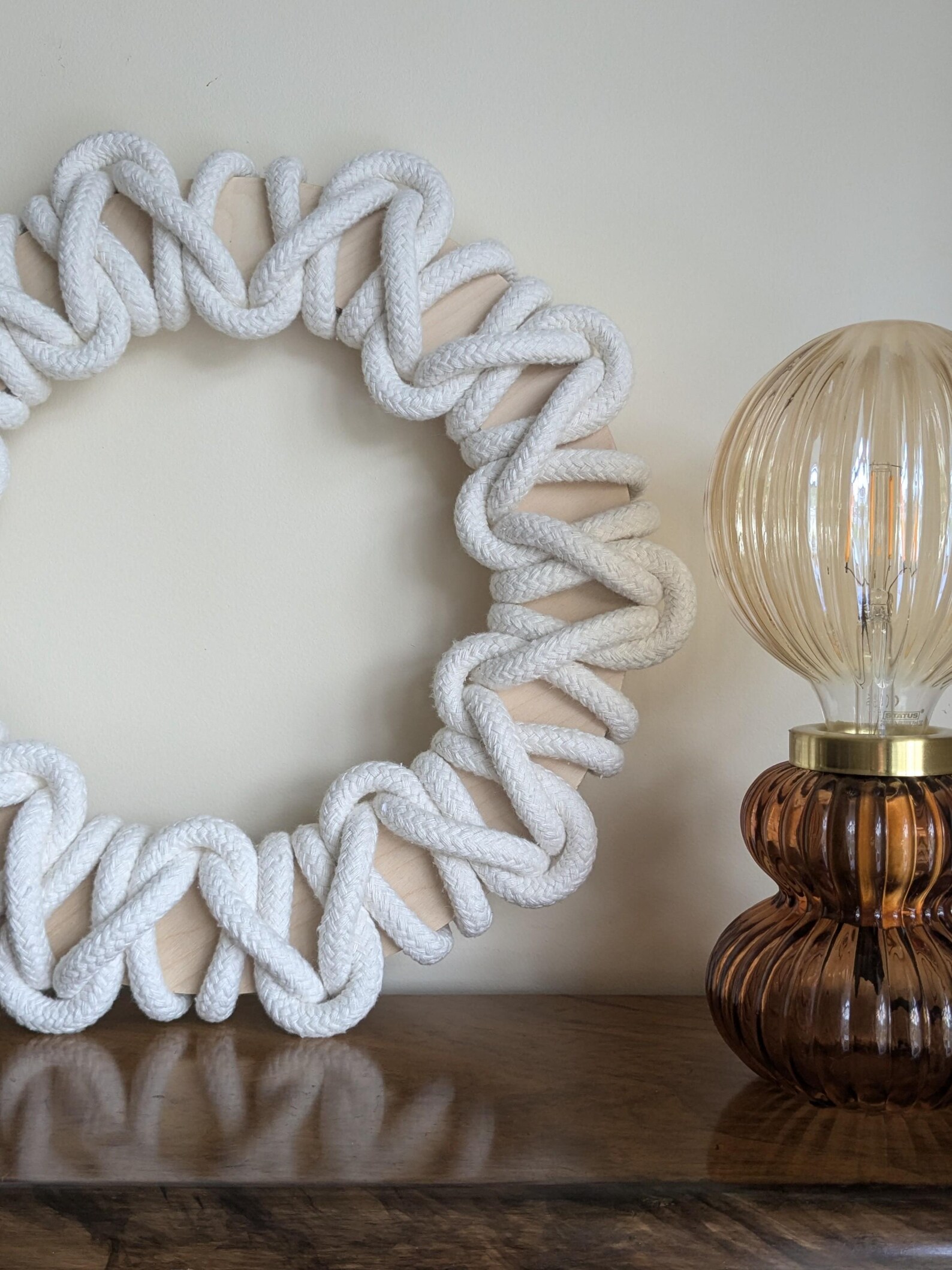 Nautical Rope Ringbolt Hitching Knot, Wooden Boat Fender, Decorative ...