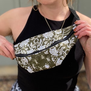 DANCING BUGS Fanny Pack - cottagecore style / woodland creatures / fairycore festival / entomology gifts / naturalist