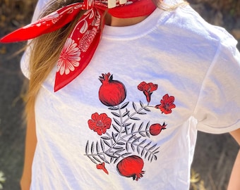 POMEGRANATE tshirt - botanical illustration / vintage fruit / fruit lover / unisex short sleeve graphic t shirt