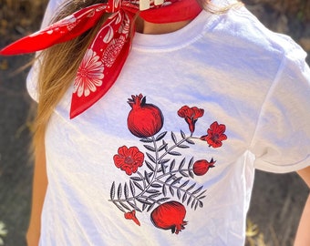 POMEGRANATE tshirt - botanical illustration / vintage fruit / fruit lover / unisex short sleeve graphic t shirt