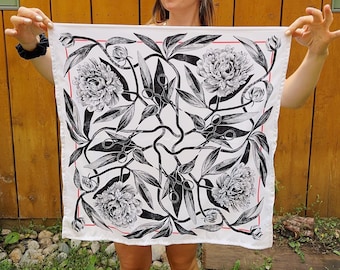 PEONY bandana 21 x 21" - boho botanische illustratie / unieke sjaal bloemenprint / geboortebloem / cadeau bruidsmeisje bruiloft / antieke bloemen