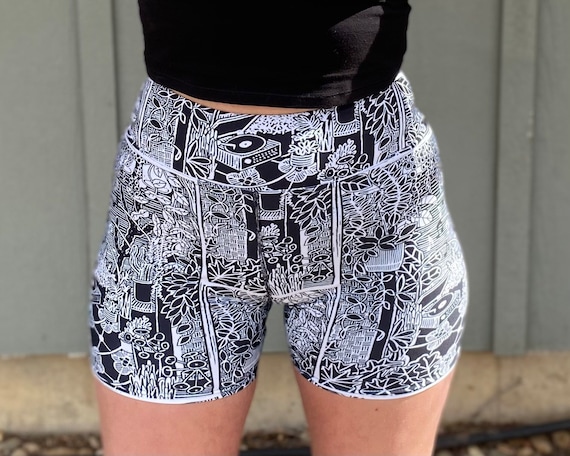 PLANTASIA high waisted biker shorts -  botanical lover / houseplant obsessed / Plant Daddy / Green Witch