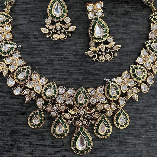 Kundan Necklace / Sabyasachi Jewelry / Kundan Bridal Set / | Etsy