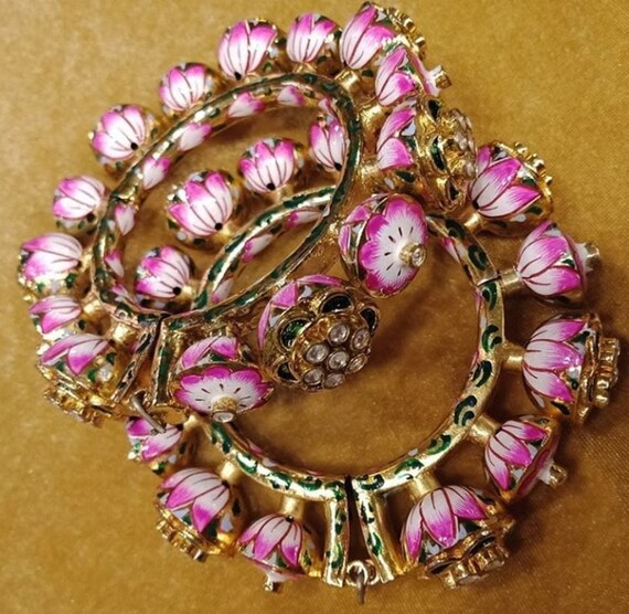 Kundan meenakari bangles deals