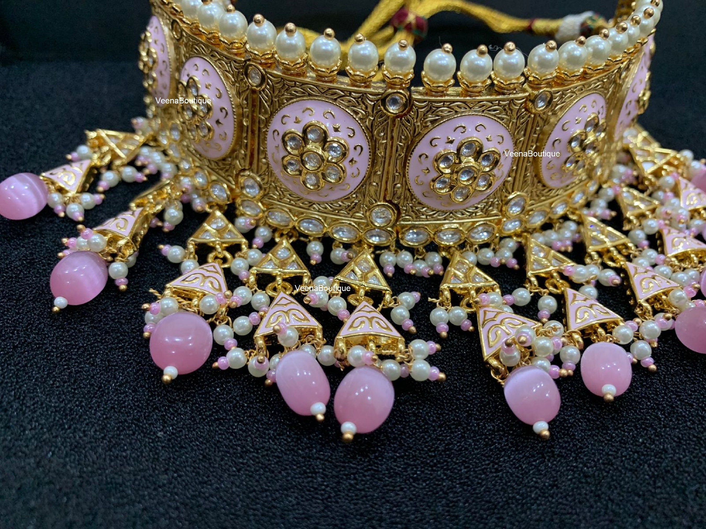 Gold Plated Kundan Choker Necklace Set With Pink Beads & Matching Mang –