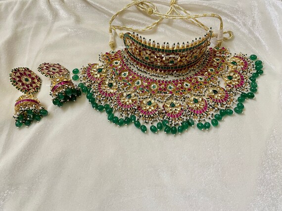 Jadtar on sale kundan jewellery