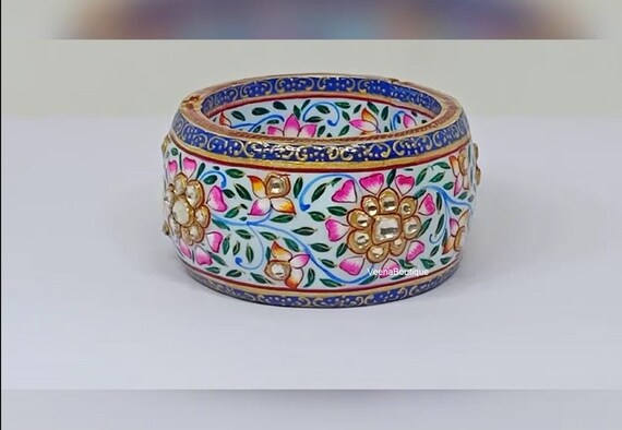 Kundan meenakari bangles deals