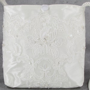 Kommunion Braut Tasche aus Satin mit breiter Bogenkante Bild 2