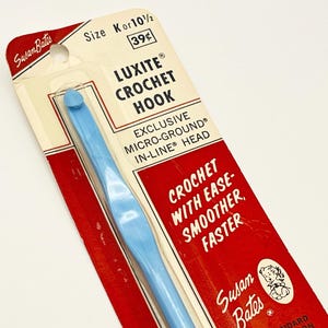 Vintage Crochet Hook : Susan Bates Notions for sewing collection