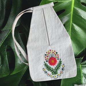 Regency Ties-On Pocket - Embroidered Cotton Historical Accessory - 18th Century Jane Austen - Reenactment Costume Bag