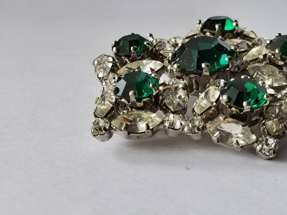 1950's Vintage Rhinestone Smaragd Green Brooch