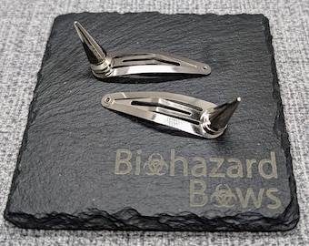 Pinzas para el pelo con pinchos plateados: accesorios metálicos vanguardistas (juego de 2)