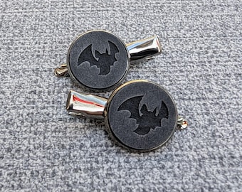 Pinzas para el pelo de murciélago gótico: accesorios de madera con efecto peltre (juego de 2)
